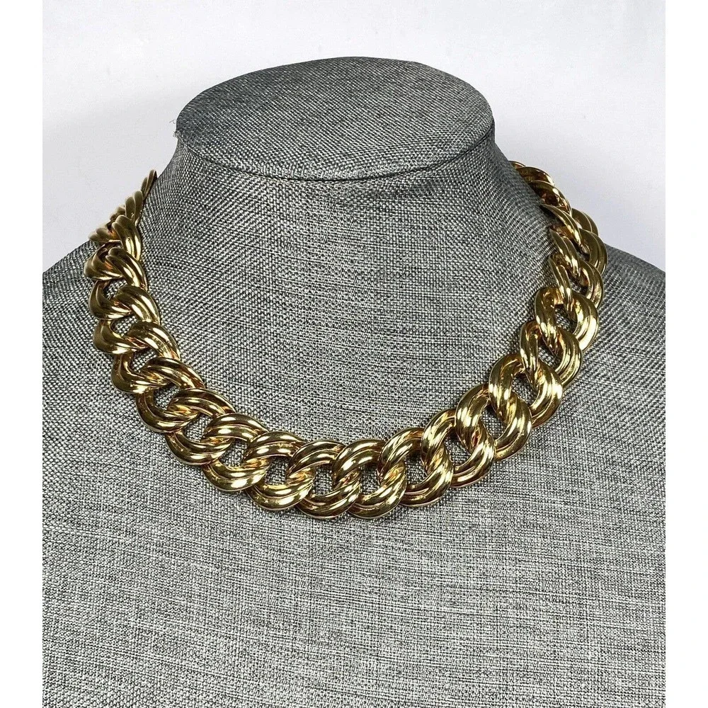 Necklace Gold Tone Metal Double Linked Chain Gold Tone 17” - Picture 3 of 7
